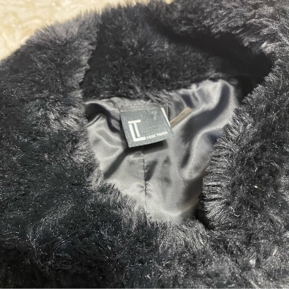 Love Notes Poncho Faux Fur with Sleeves Block Stripes Very Soft! - Picture 4 of 6